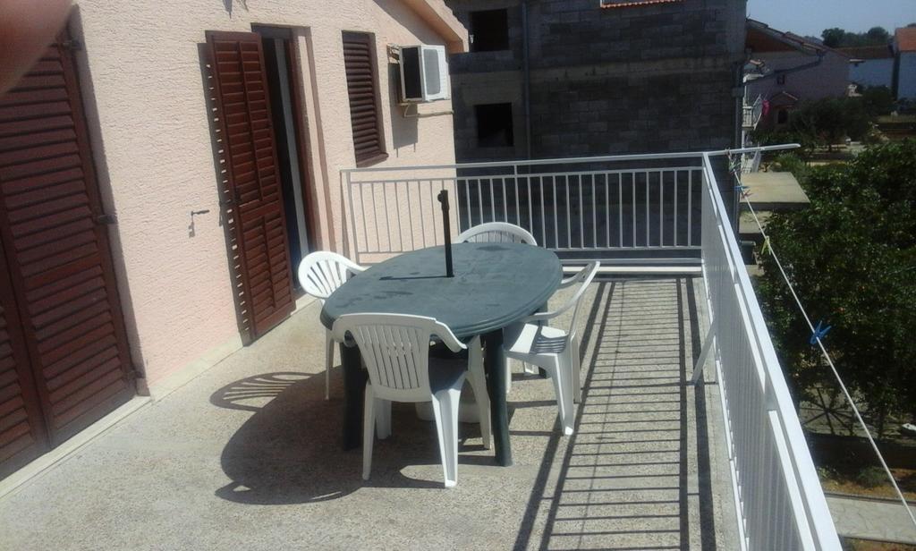 Apartment Rogic بيوغْغاد نا موغو المظهر الخارجي الصورة